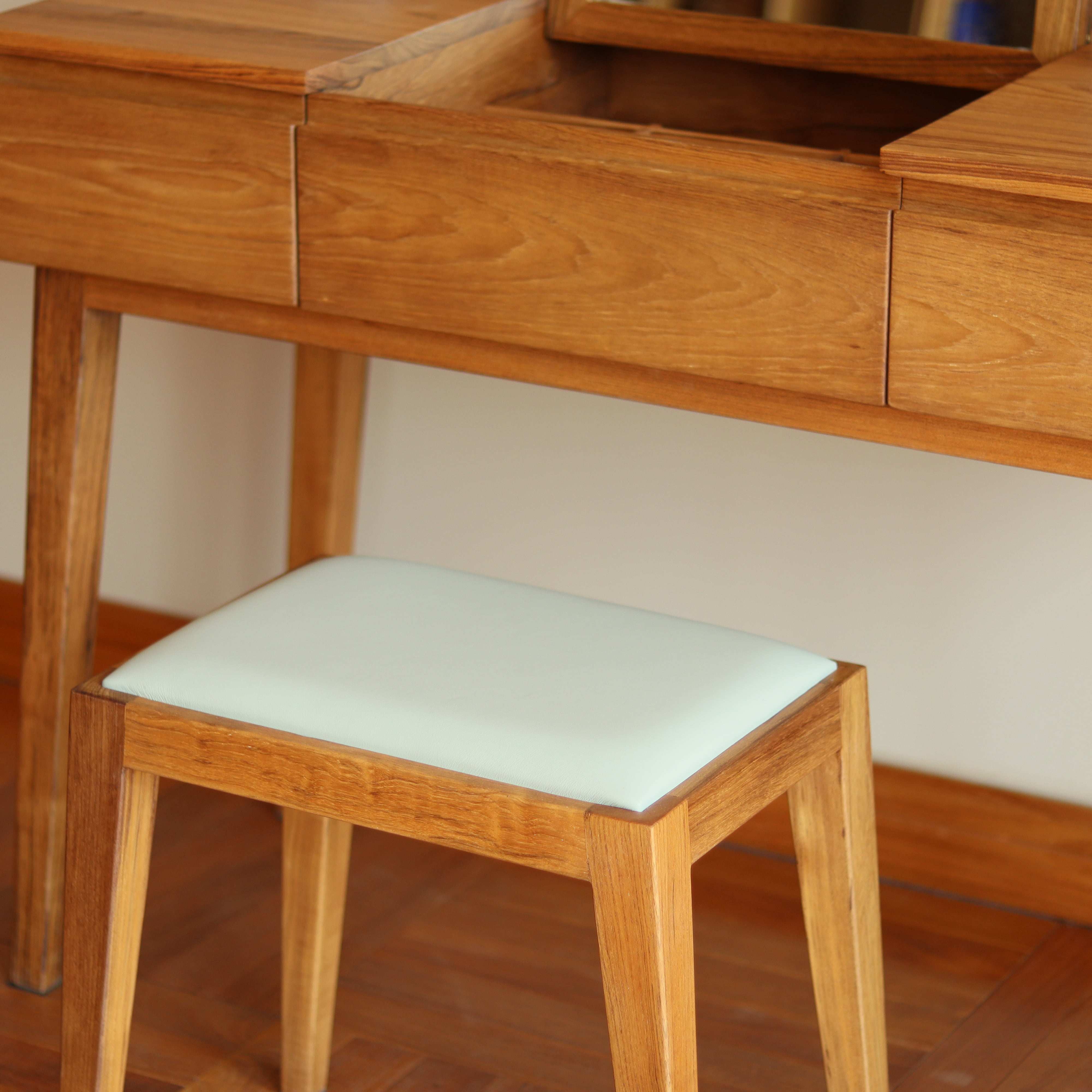 小钟 木兰梳妆台 缅甸柚木全实木带镜化妆桌化妆凳原木风卧室,淘宝优惠券,粉丝福利购,淘宝优惠卷