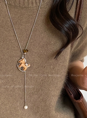 。美拉德虎眼石项链女2025新款秋冬叠戴配饰冬天配大衣的精致毛衣