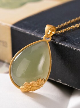 925纯银和田玉吊坠女碧玉玉石项链2022年新款高级感轻奢中式玉坠