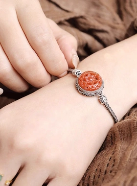 925纯银复古新中式腕上花香囊手链可打开南红镂空无火扩香手链