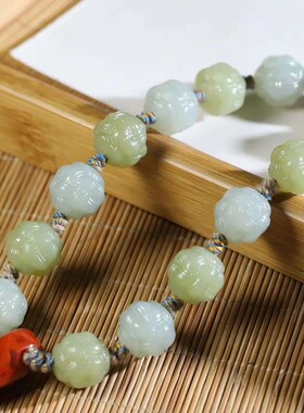 天然新疆和田玉玉器供应链且末蓝料黄口料老料绣球手持工艺品送证