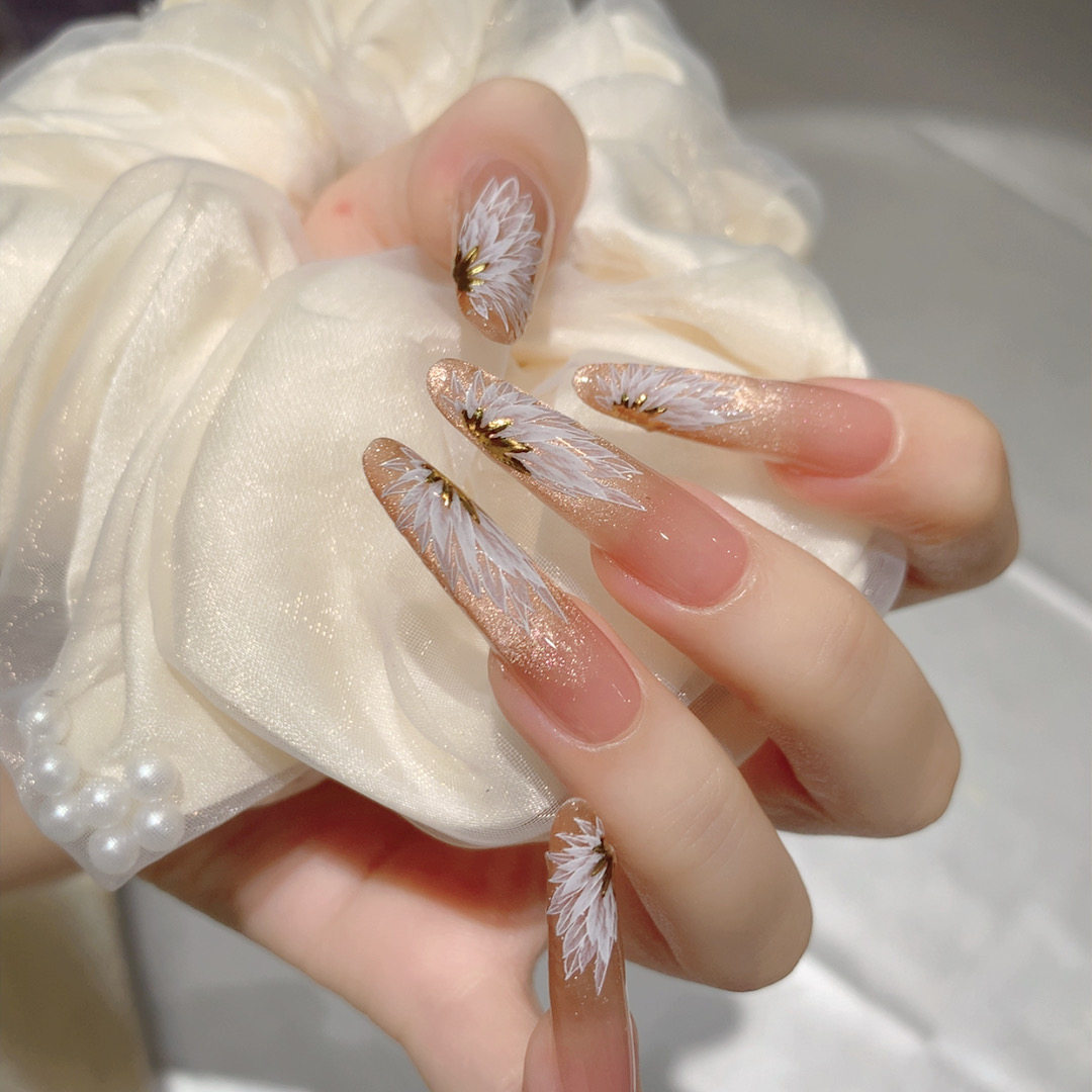 菊籽老师推荐  美甲贴纸烫金天使之翼白色翅膀3D浮雕指甲贴装饰品,淘宝优惠券,粉丝福利购,淘宝优惠卷