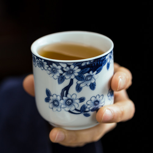 功夫茶杯陶瓷主人单个青花瓷2两6只装水杯套装复古啤酒杯家用茶碗 - 图1