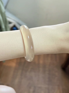 玛瑙手镯冰透白玉髓月光香