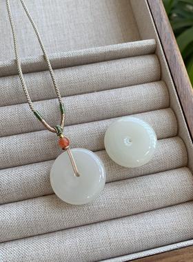 和田玉平安扣吊坠石羊脂白