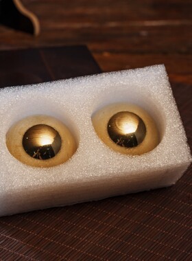 铜球保健球手握实心黄铜球锻炼手指健身球纯铜手把件把玩桌面摆件