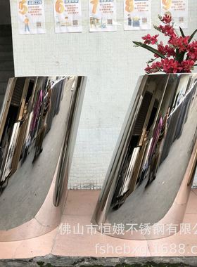 不锈钢镜面抛光户外花盆 金属组合倾斜花盆
