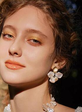 葡萄多多花瓣珍珠项链