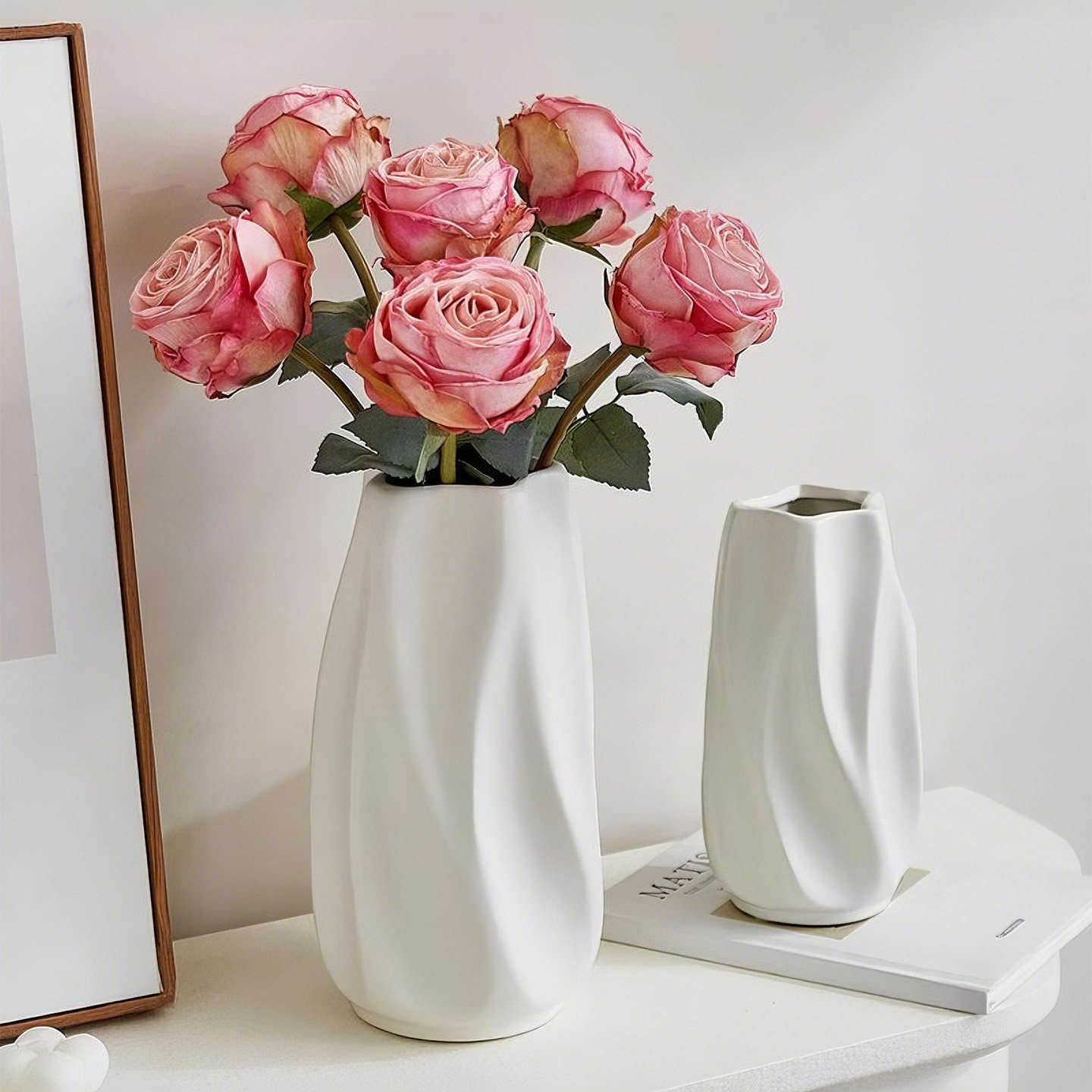 简约高级感陶瓷花瓶轻奢波浪造型家居桌面装饰摆件奶油风水培插花,淘宝优惠券,粉丝福利购,淘宝优惠卷