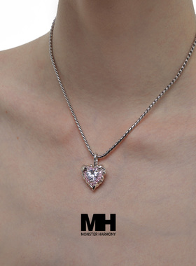 MonsterHarmony爱心吊坠项链