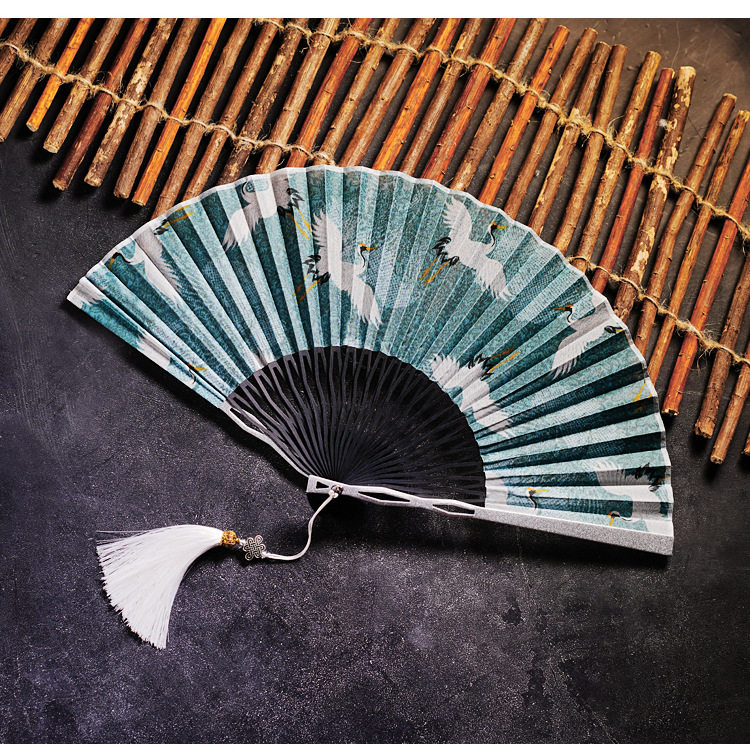 金属骨架铁扇子男女防身铝合金折扇白色带流苏古风随身便携夏天