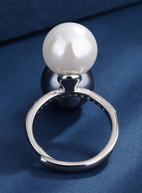 新款高档珠宝铜镀白金镶嵌奥贝母珍珠简约风女式跳色珍珠戒指12mm