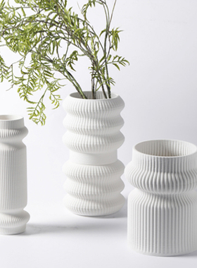 白色样板间陶瓷简约现代