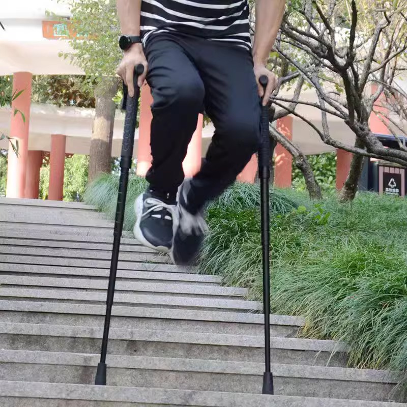 狐狸FOX登山杖防身合法武器多功能伸缩拐杖折叠老人手杖户外爬山 - 图1