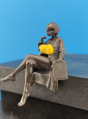 铜做旧性感美女主治医生白大褂魔宅GK绫濑Ayase雕像手办车内摆件