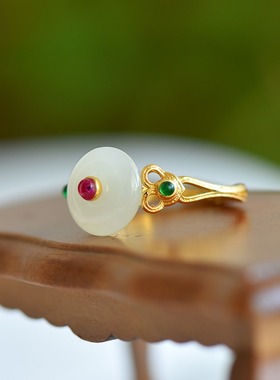 s925银镶嵌新疆和田玉白玉平安扣戒指简约时尚女指环戒圈饰品