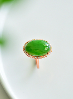 s925银镶嵌新疆和田玉碧玉蛋形菠菜绿女戒指指环戒圈简约百搭