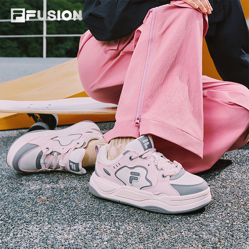 FILA FUSION斐乐潮牌女鞋BANK II板鞋2025新款轻便舒适运动鞋,淘宝优惠券,粉丝福利购,淘宝优惠卷