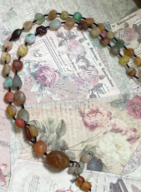 天然阿拉善玛瑙戈壁石项链原石七彩糖果葡萄干时尚百搭吊坠毛衣链