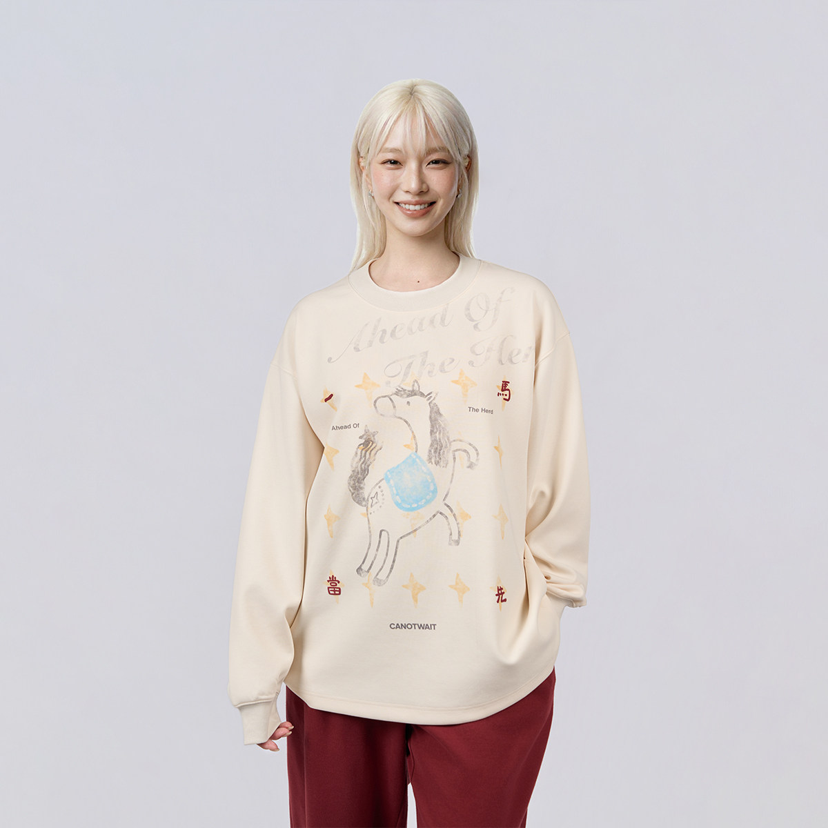 陈伟霆卫衣CANOTWAIT_马年【一马当先】手绘感马印花圆领卫衣舒适