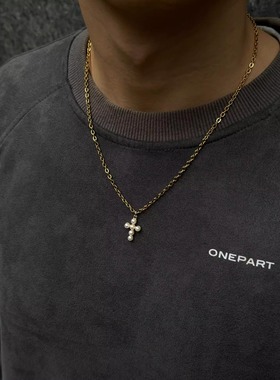 ONEPART贝珠十字架吊坠项链