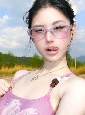 2025新猫眼太阳眼镜粉紫色高级感小脸高颜值y2k辣妹千禧风海边太