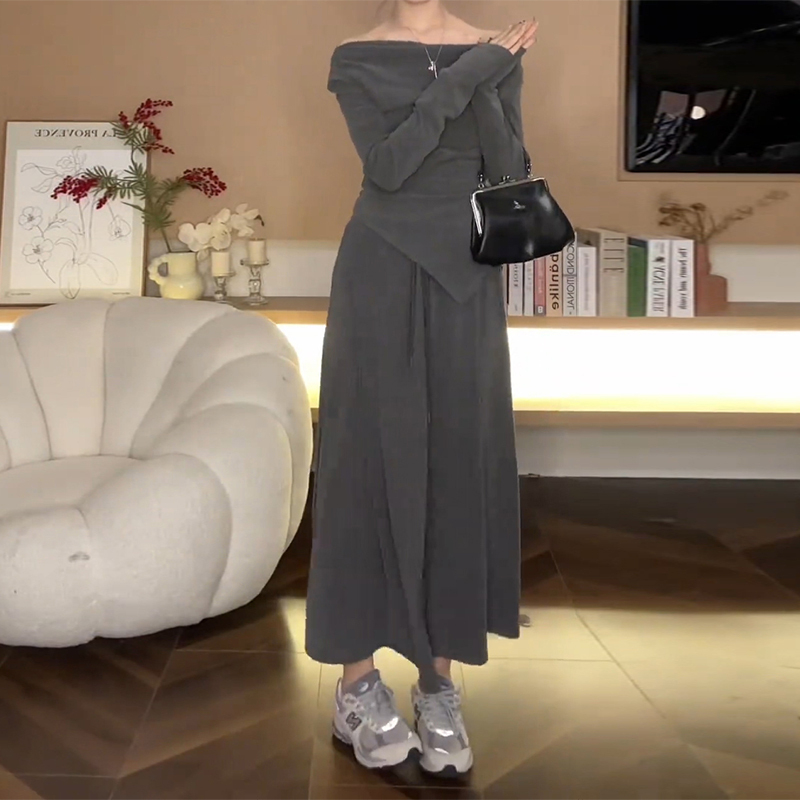 一字肩灰色长袖连衣裙子2024新款女春秋法式设计感小众修身裙套装-图2