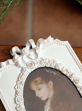 复古做旧白玫瑰蝴蝶结相框摆件