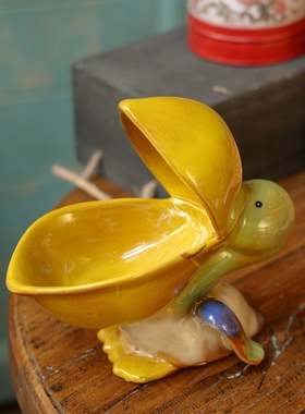 陶瓷鹈鹕装饰简约客厅可爱摆件