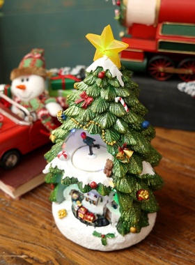 圣诞树旋转滑冰人音乐盒彩灯摆件