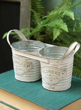 复古做旧双耳联体铁皮花器