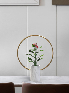 大理石轻奢风餐厅设计师软装饰品