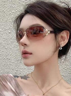 欧美复古潮流时尚方形切边镶钻墨镜女潮千禧风辣妹未来感太阳眼镜