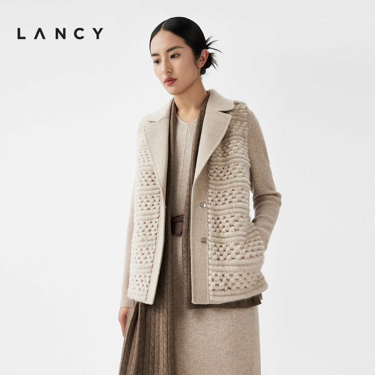 LANCY/朗姿2023冬季新款女士皮草马甲气质水貂毛无袖外套兔毛上衣