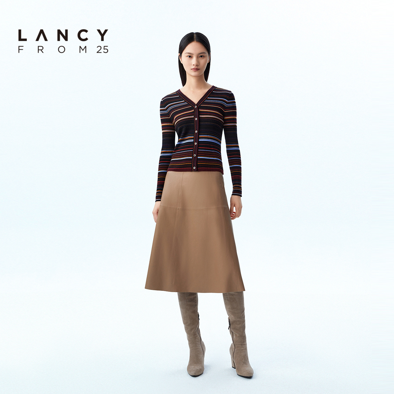 LANCY/朗姿2023秋季新款V领条纹毛针织衫女长袖修身撞色外搭开衫