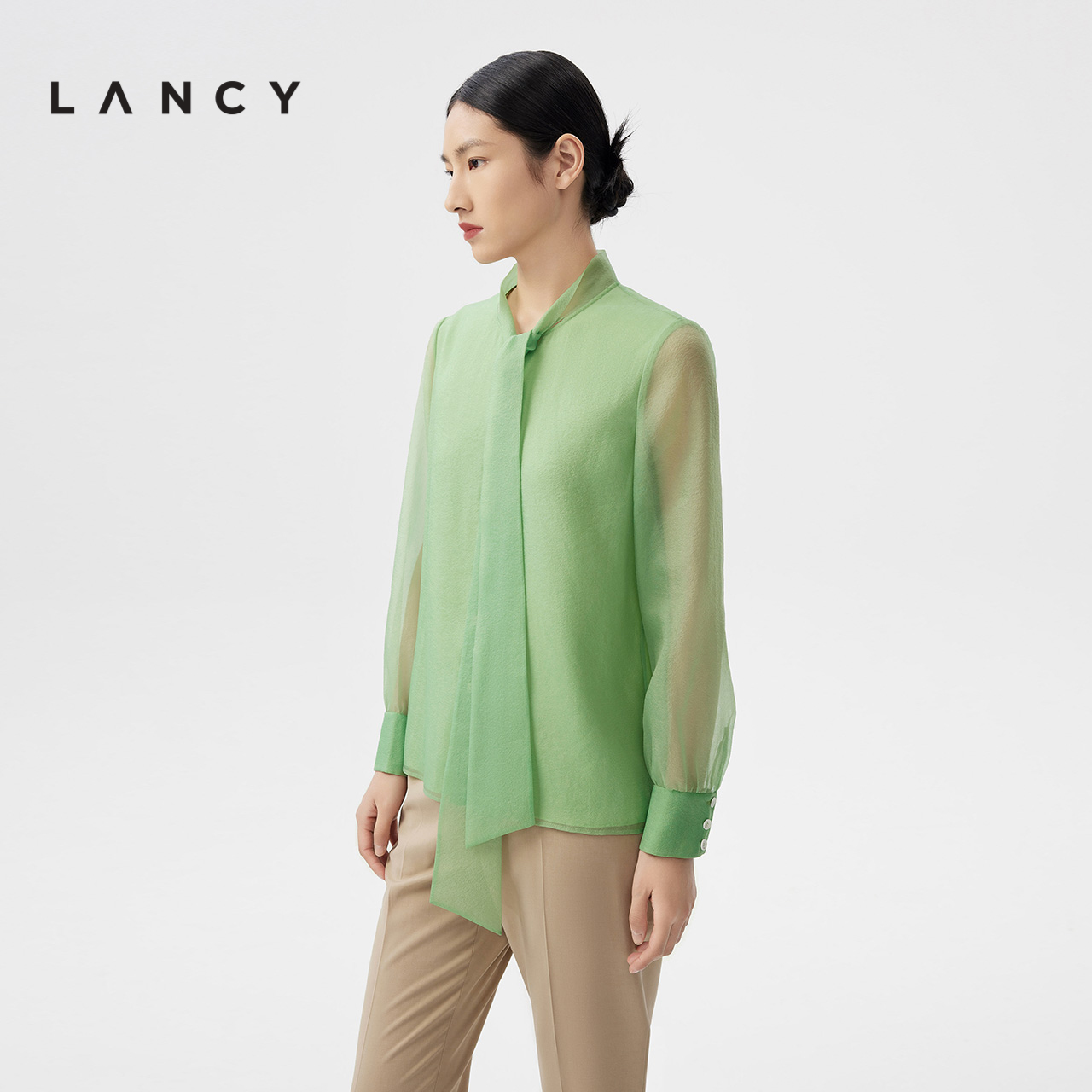 LANCY/朗姿2024春季新款翠绿色通勤飘带衬衫蝴蝶结法式设计感衬衣-图1