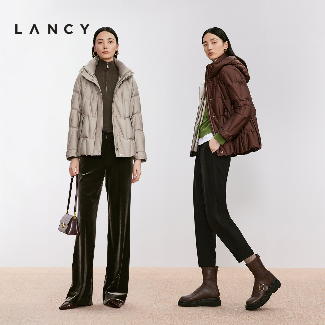 【90白鸭绒】LANCY/朗姿2024冬新款简约短款立领连帽高克重羽绒服 - 图0