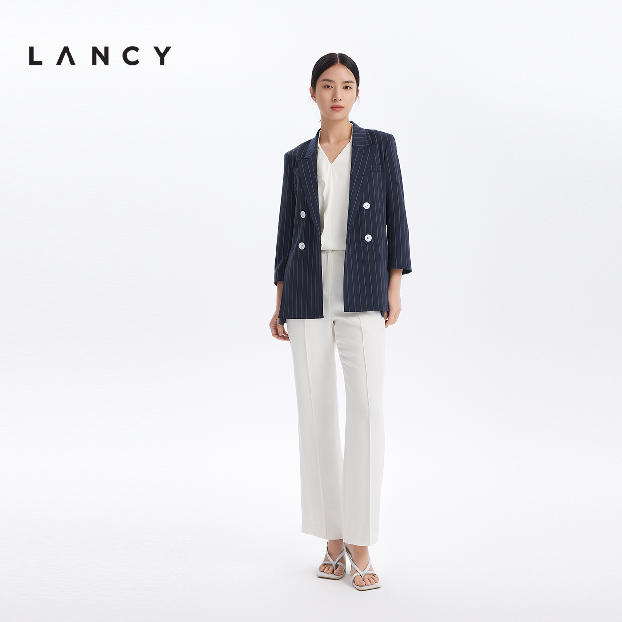 LANCY/朗姿女装2023夏季新款西装短外套女收腰显瘦条纹高级感上衣