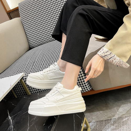 爆款真皮小白鞋女2025春季新款厚底松糕女鞋网红百搭运动休闲板鞋 - 图3