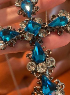 个性欧美朋克蓝色锆石十字架吊