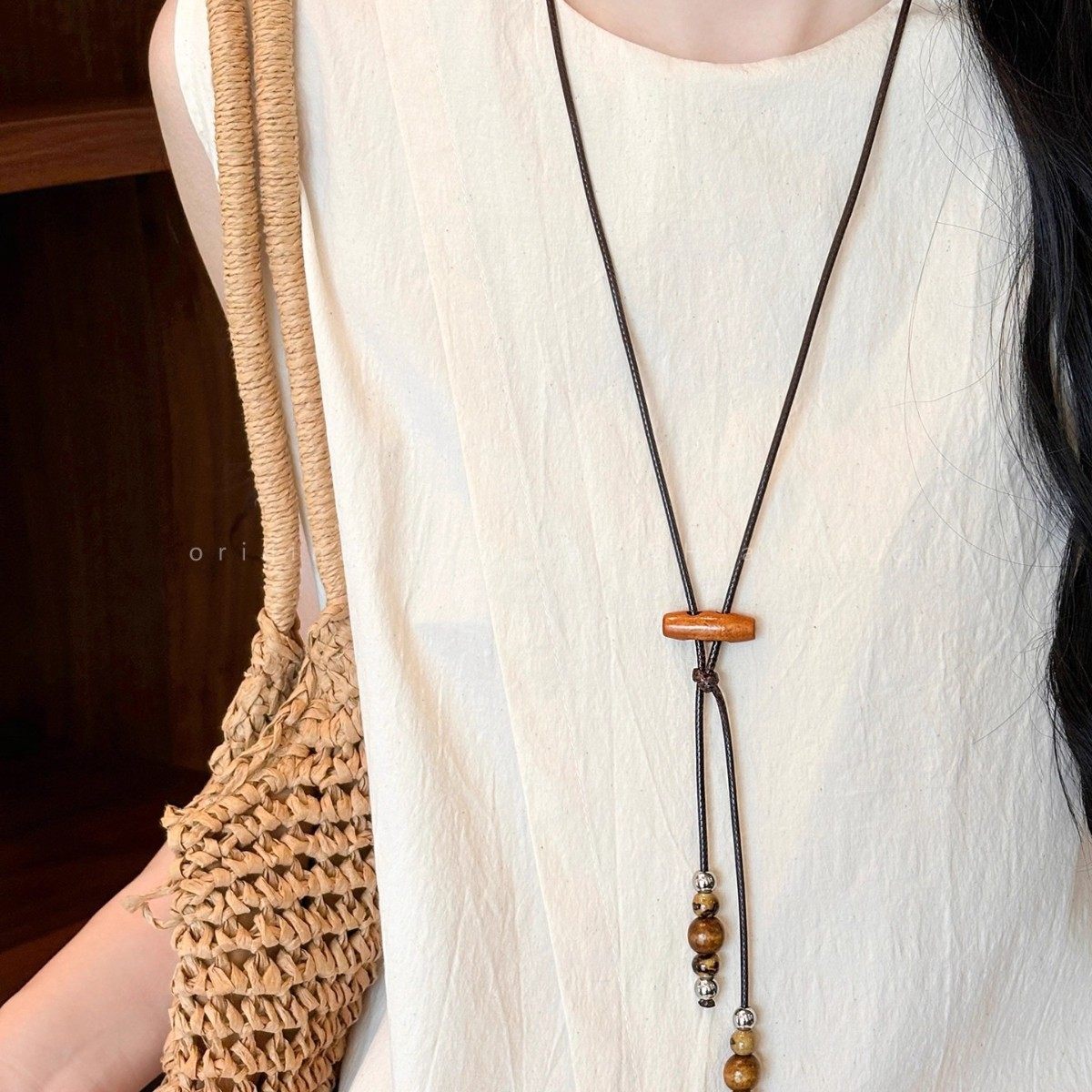复古木质串珠吊坠项链女小众设计感民族风配饰时尚长款百搭毛衣,淘宝优惠券,粉丝福利购,淘宝优惠卷