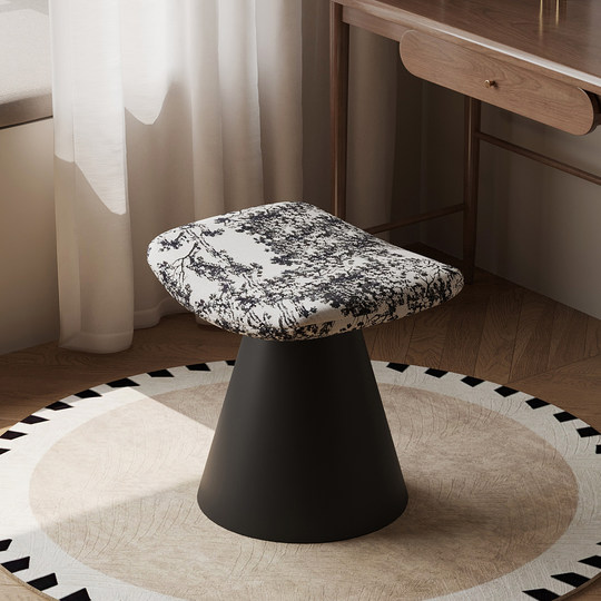 Taburete de tocador con estampado blanco y negro que ahorra espacio Yete