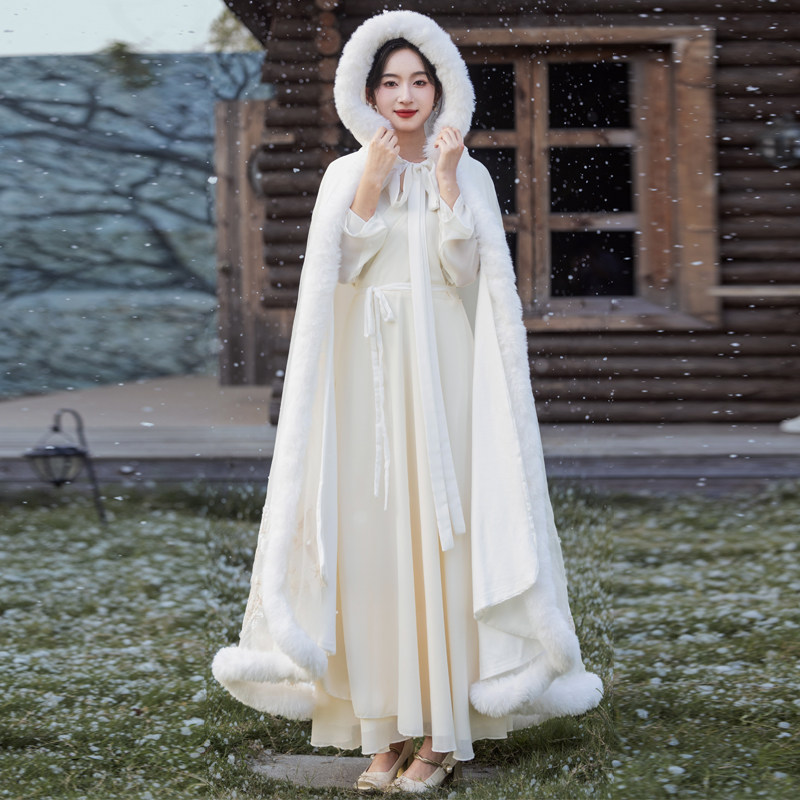 2025年汉服连帽大氅加绒加棉冬季加厚保暖中国风拍照披风斗篷长款,淘宝优惠券,粉丝福利购,淘宝优惠卷