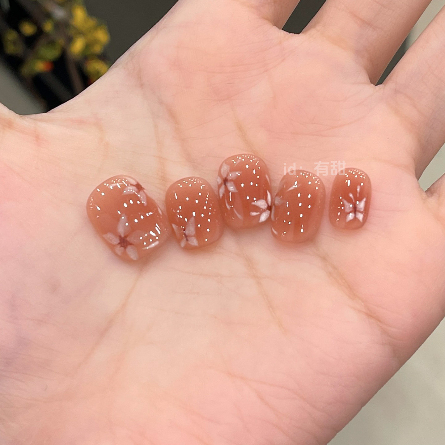 裸色穿戴甲2025新款高级感绝美穿戴美甲短款秋冬手工爆款指甲贴片,淘宝优惠券,粉丝福利购,淘宝优惠卷