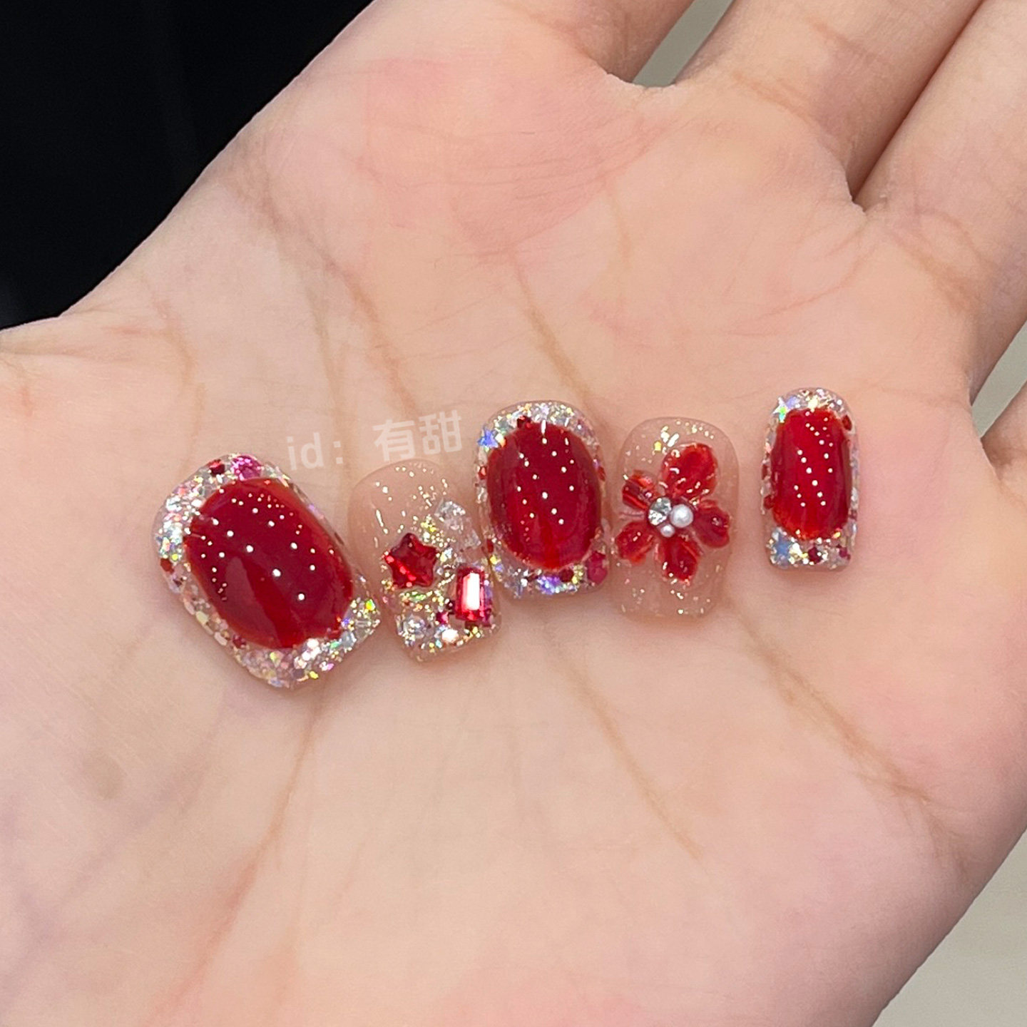 红色猫眼穿戴甲短款高级感爆款指甲贴片2025新款手工绝美穿戴美甲,淘宝优惠券,粉丝福利购,淘宝优惠卷