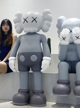 kaws网红潮玩芝麻街轻奢风雕塑