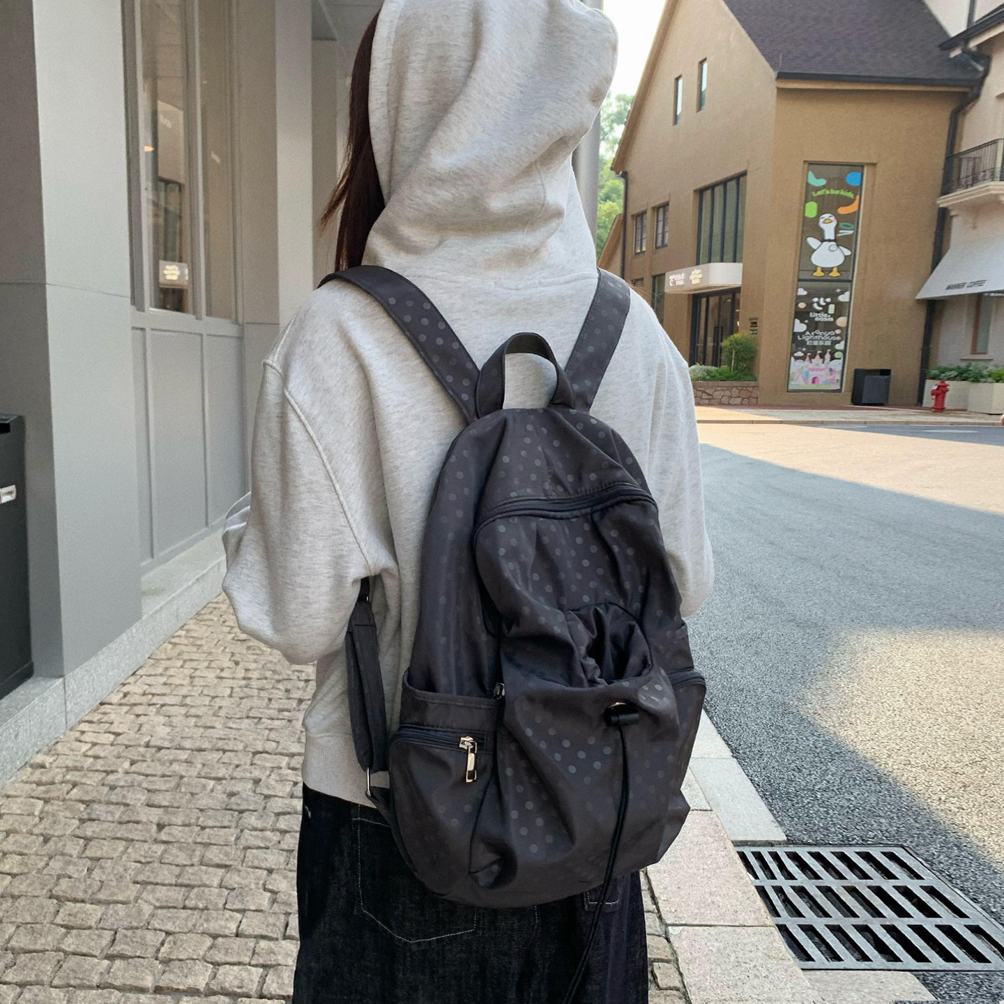 Uniqueblue韩版波点书包女尼龙防水大容量背包学生旅游轻便双肩包