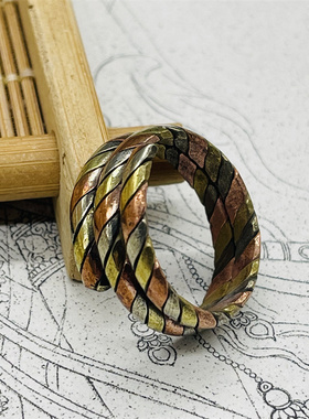 女式手镯精美三色铜戒指藏饰风情