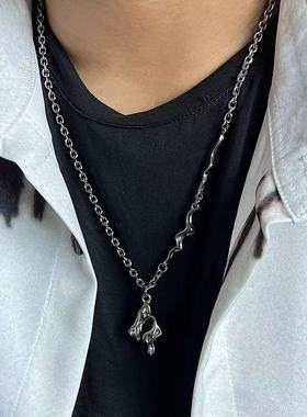 不规则熔岩吊坠男冷淡风小众设计