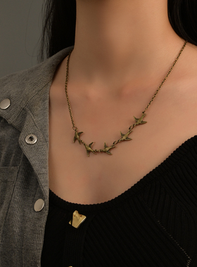 Vintage荒野中的鸟儿项链女款